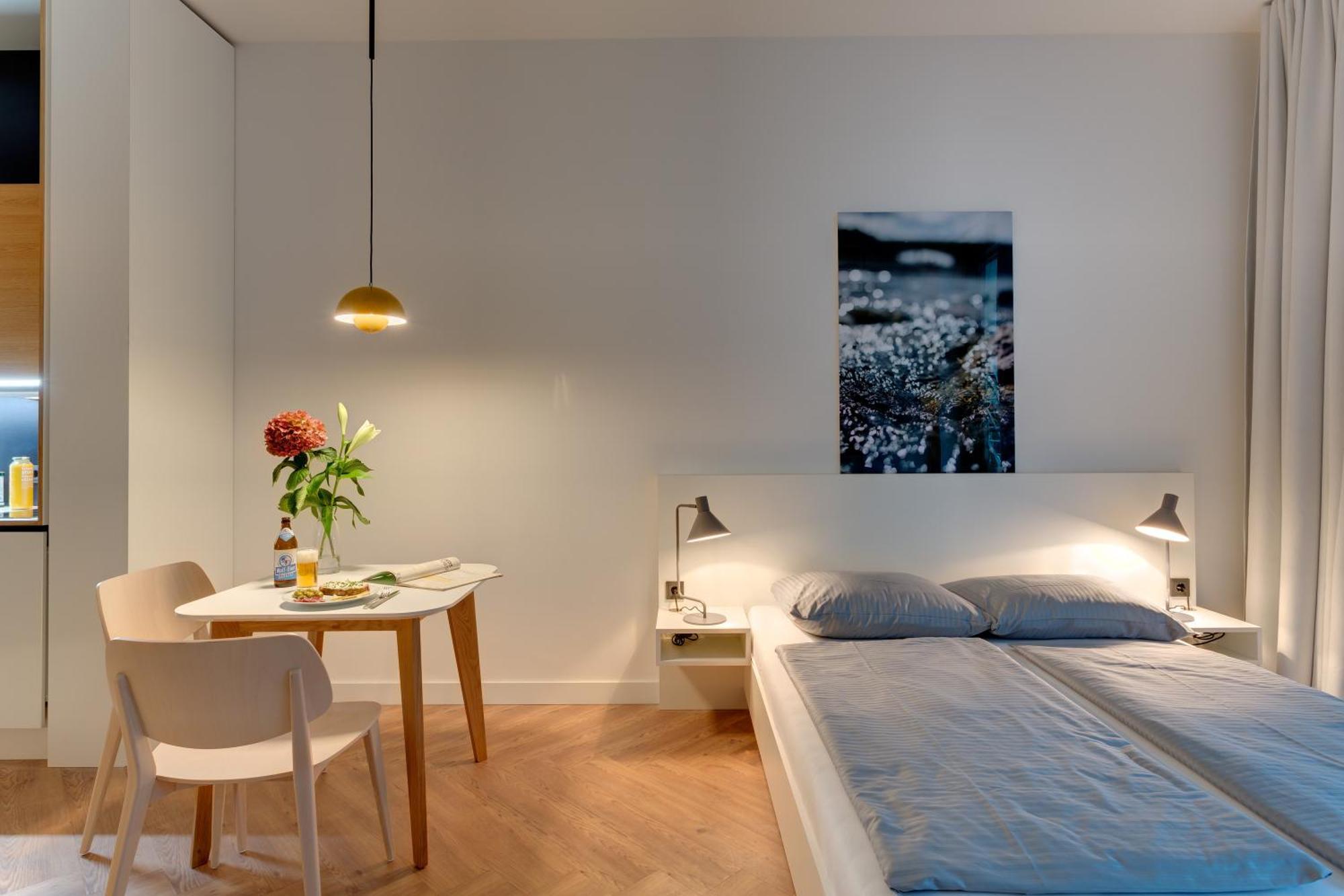 Studio XL,824900030:JPEG